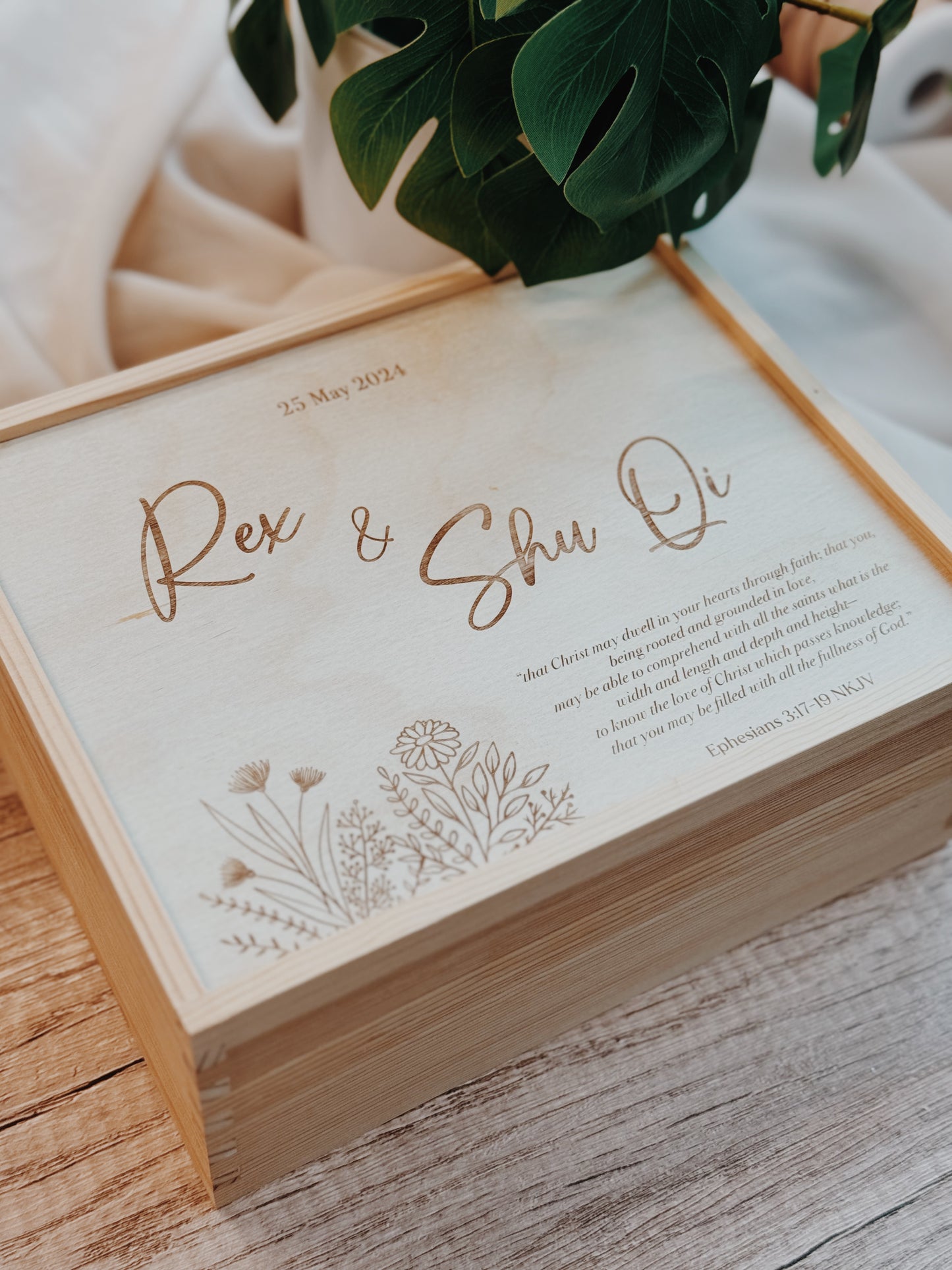 Couple Keepsake - Petite Fleur (FINAL FINDS)