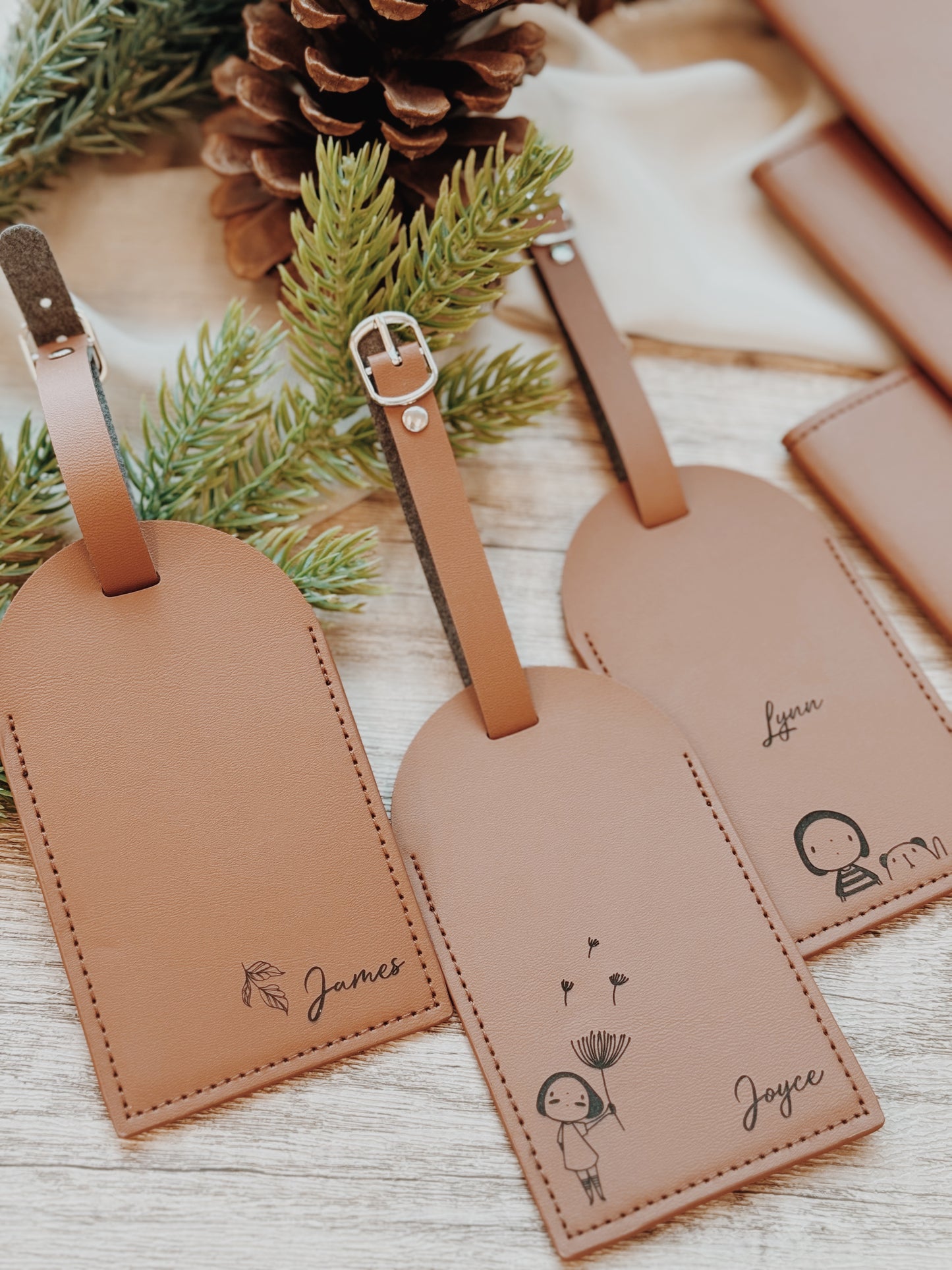 VANDRE | Passport Holder & Luggage Tag