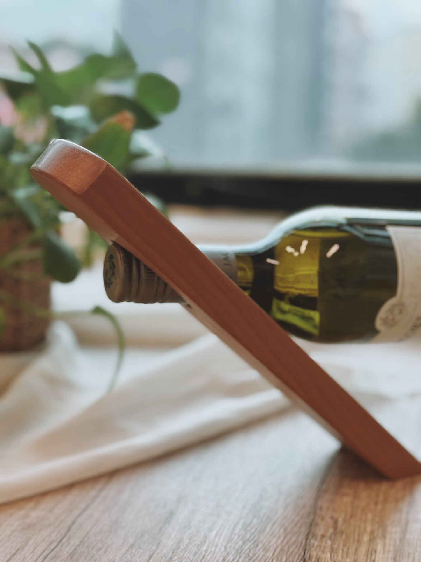 HARVEST | Wooden Wine Rest