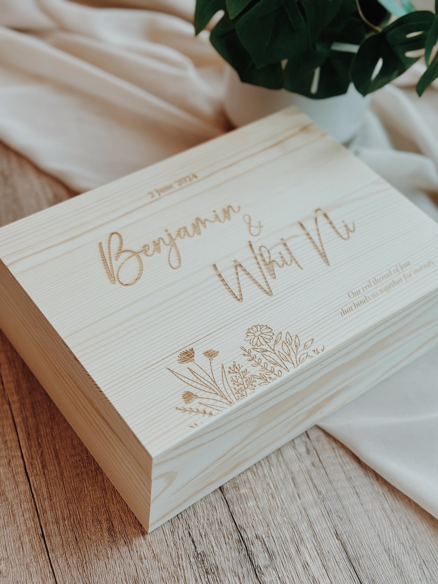 Couple Keepsake - Petite Fleur (FINAL FINDS)