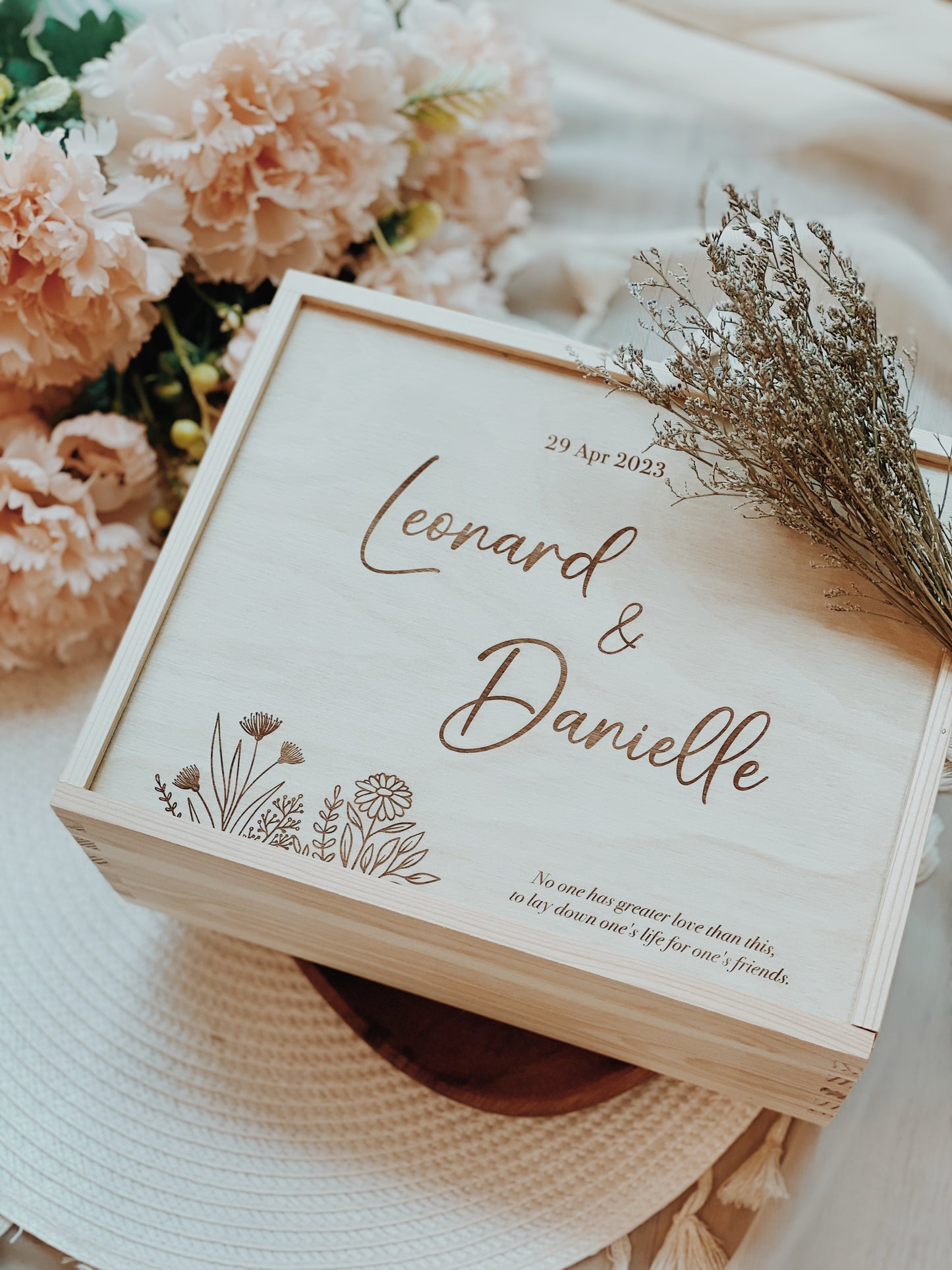 Couple Keepsake - Petite Fleur (FINAL FINDS)