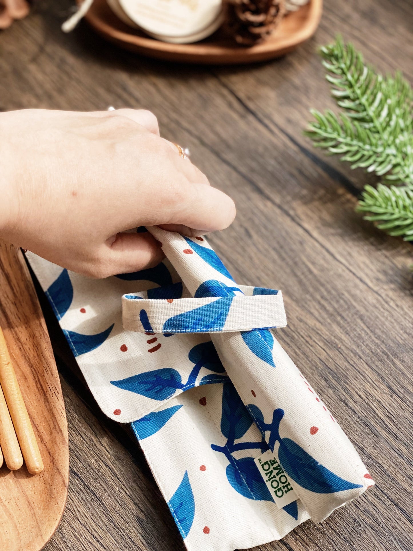 Bloom Fabric Wrap