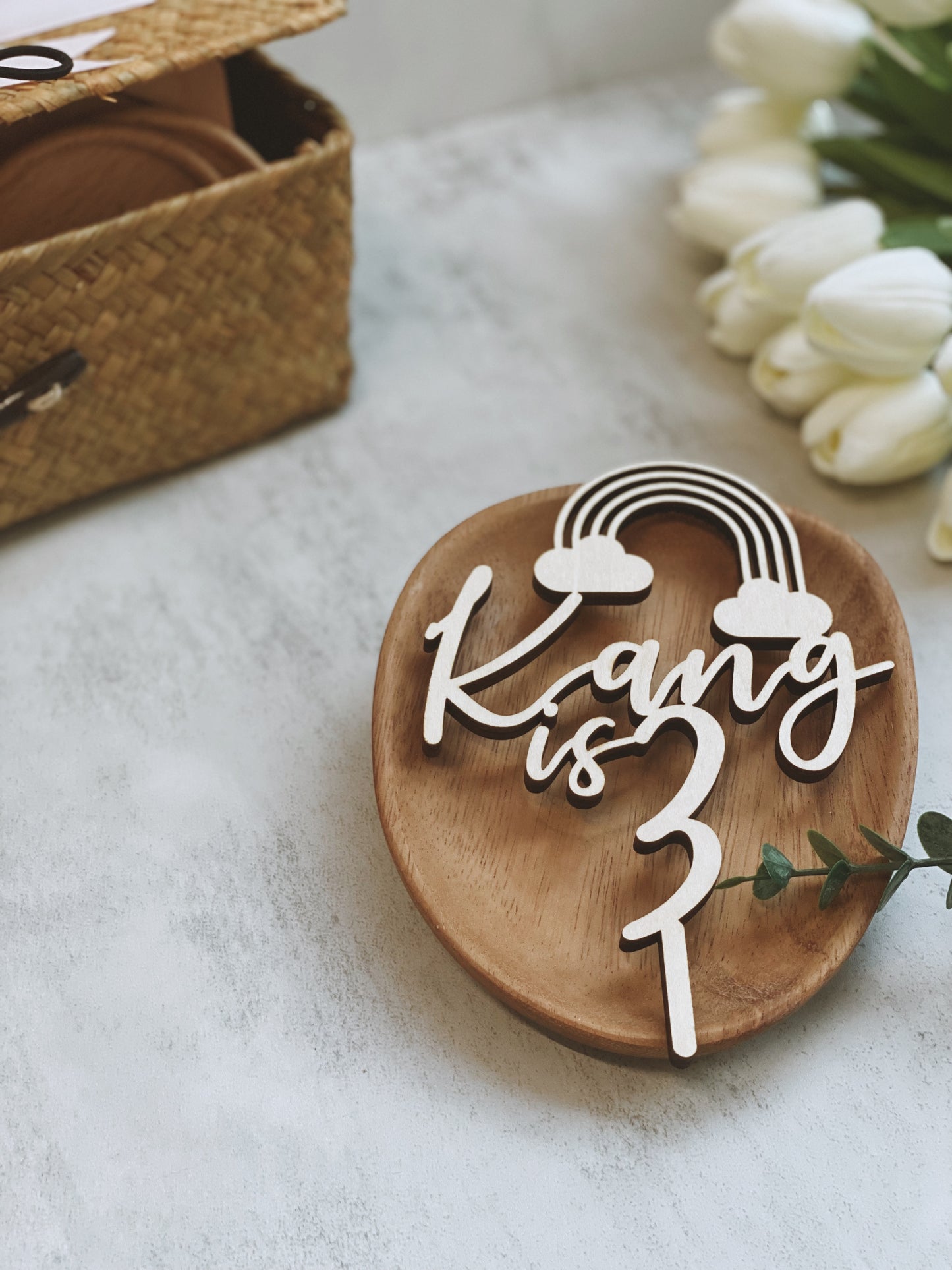 I would like to have a Custom Designed topper