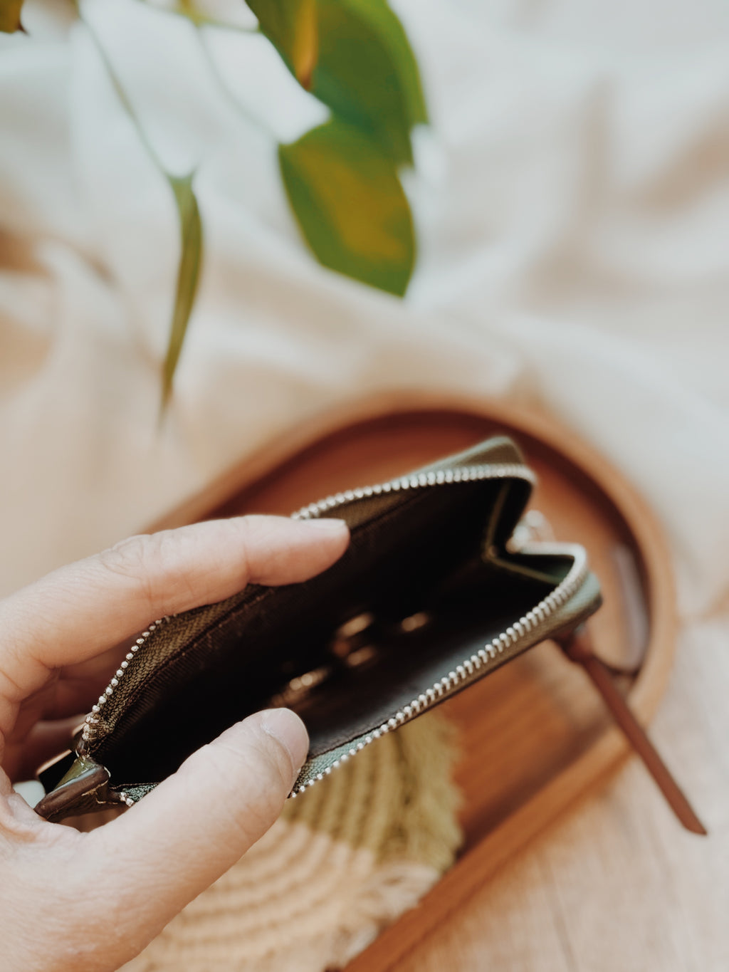 IKI | Dual-Function Card & Coin Holder (Final Finds)