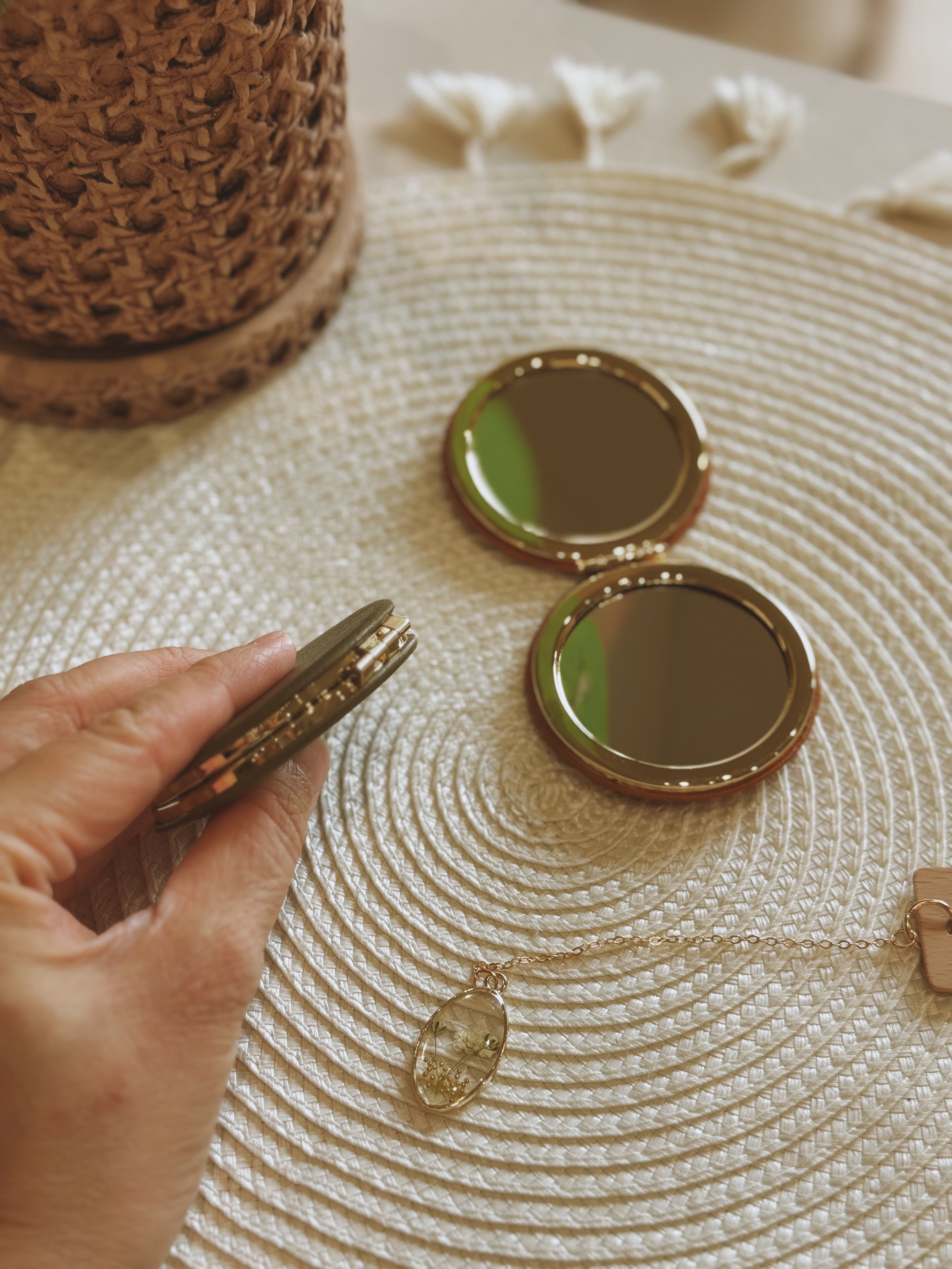 POISE | Bridesmaid Pocket Flip Mirror