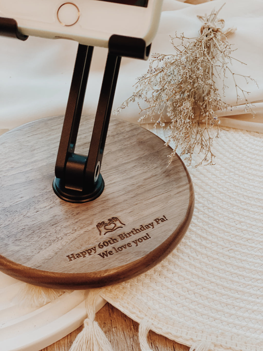 SWIVELWOOD | Device Stand