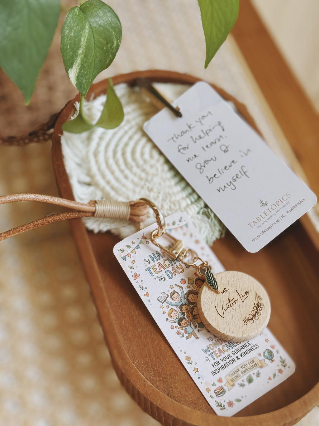 NAGOMI | Leaf Bag Charm