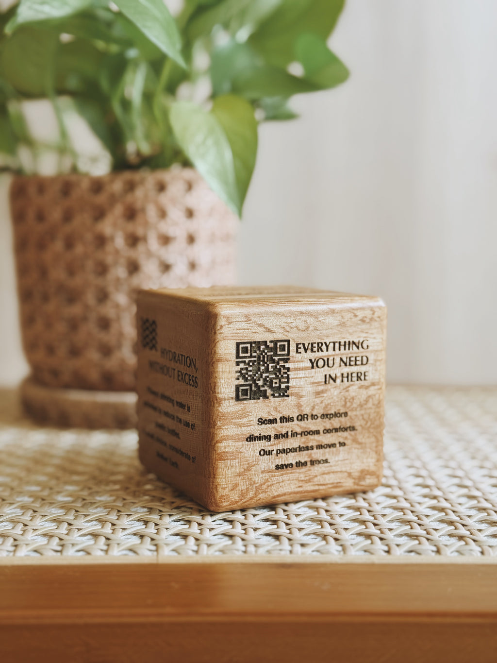KANSO | Hotel Info Cube [PO]