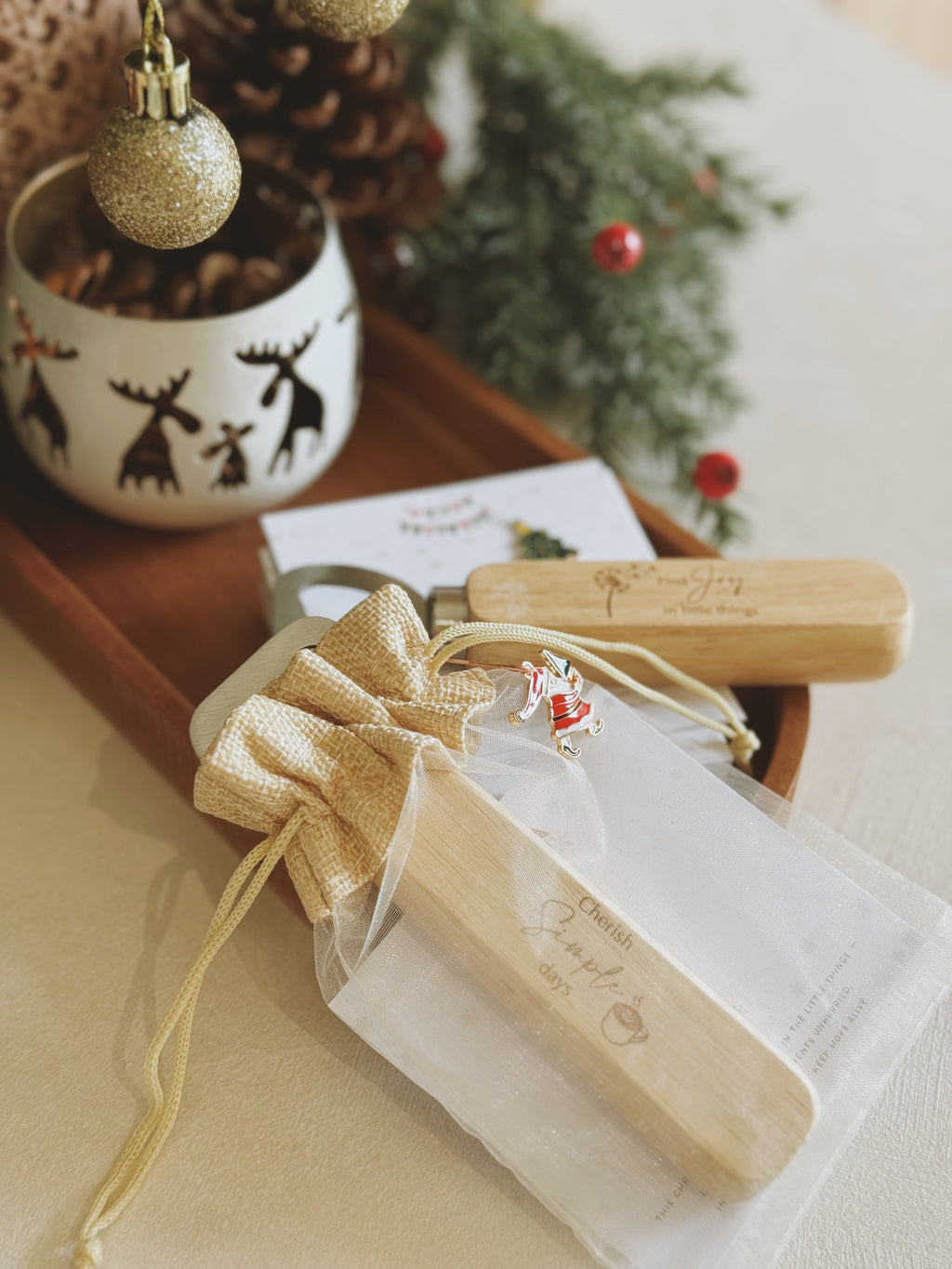 CAPTIS | Bottle Opener