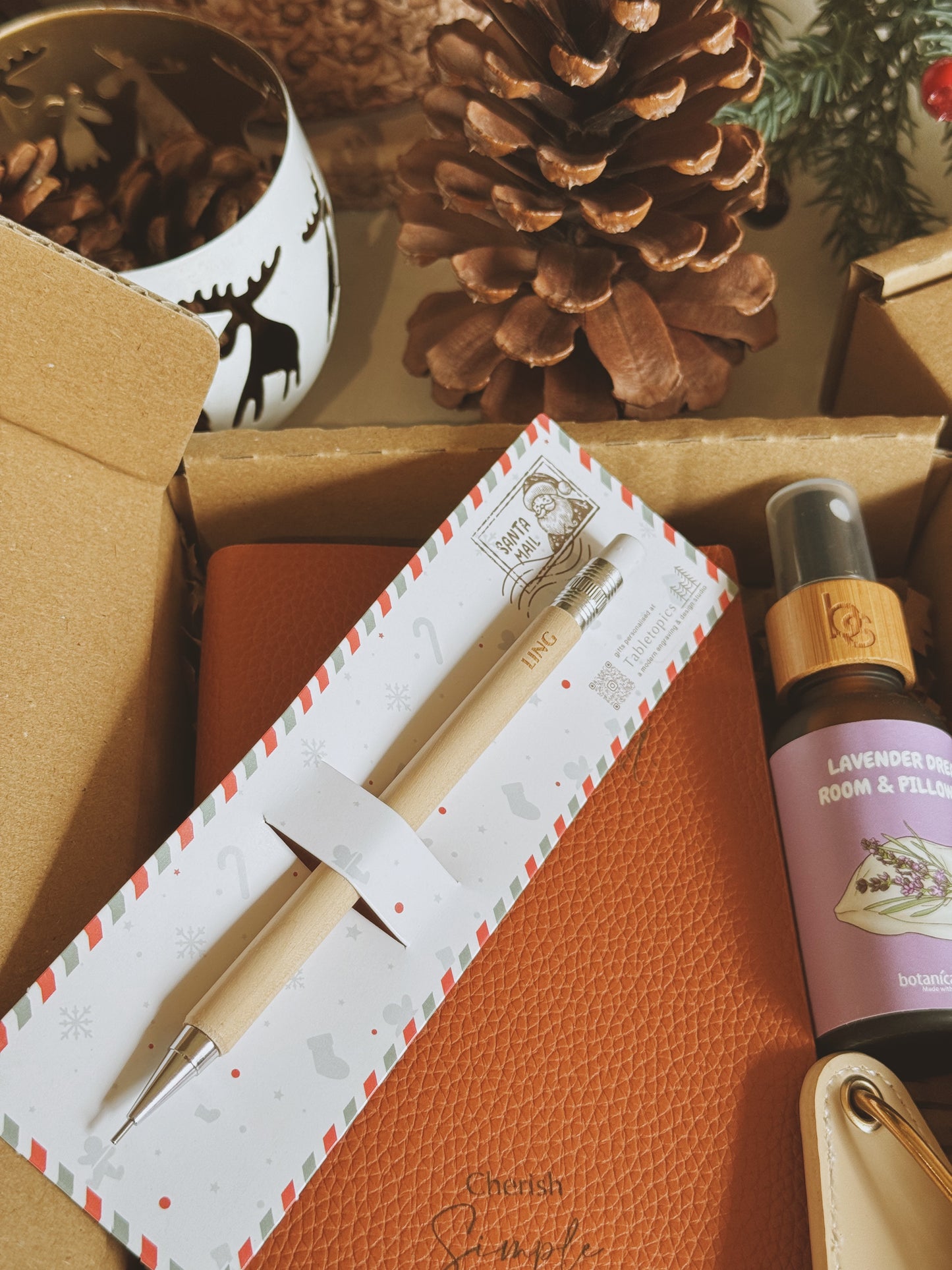 JOURNAL | A Jot-Your-Daily-Joy Gift Bundle