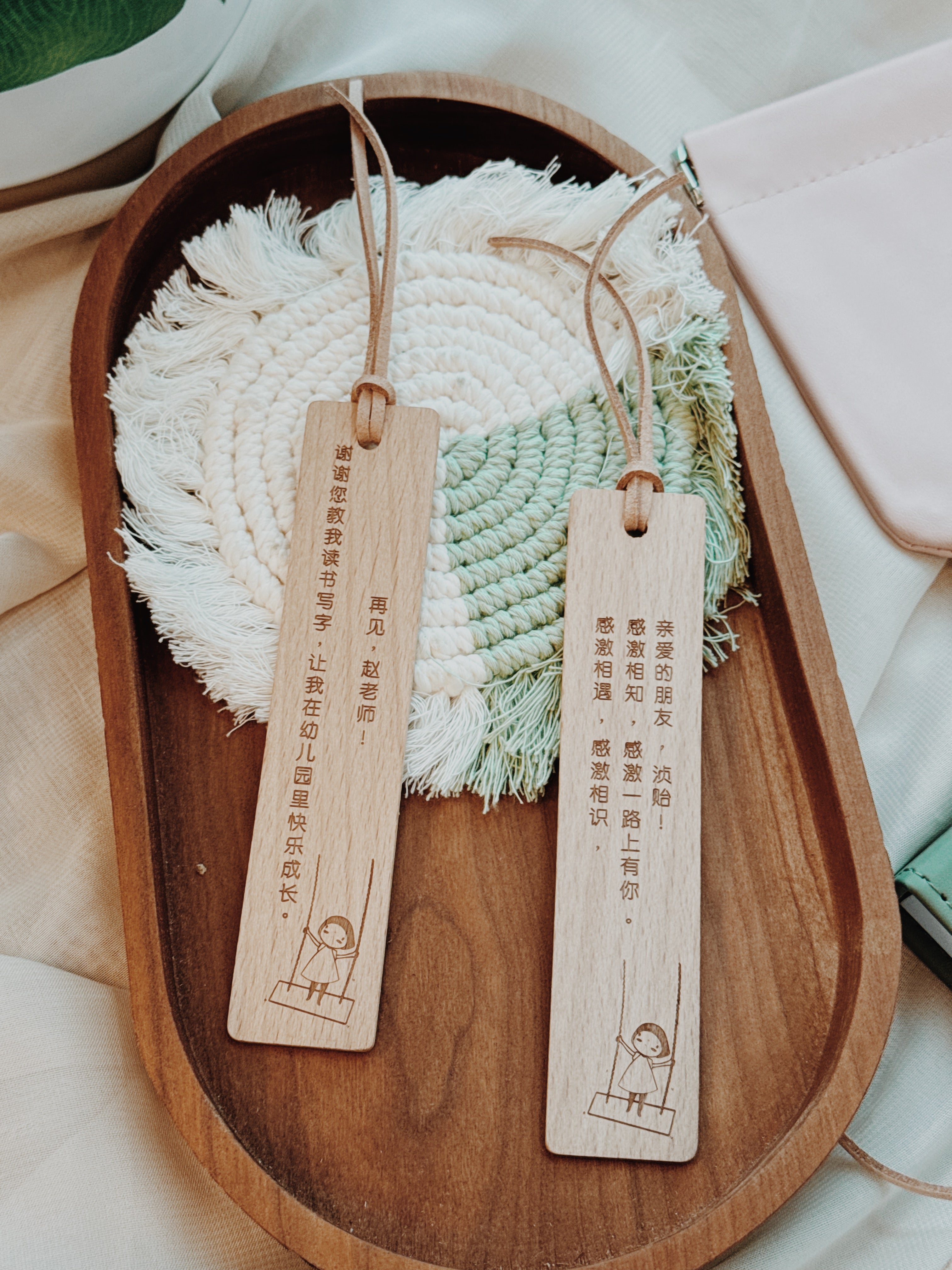 NOA | Bookmark