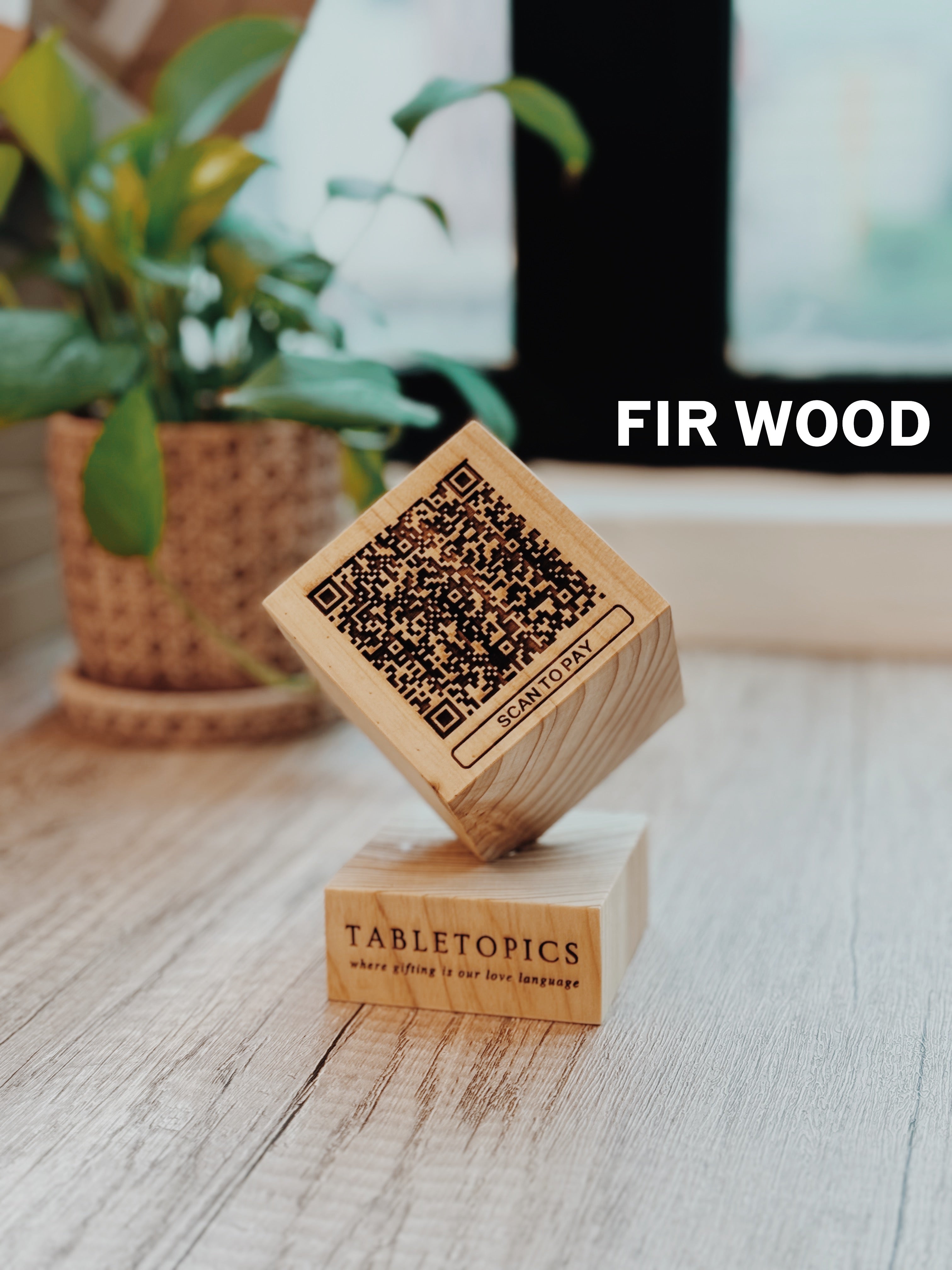 HIKARI | Rotating QR Cube [PO]