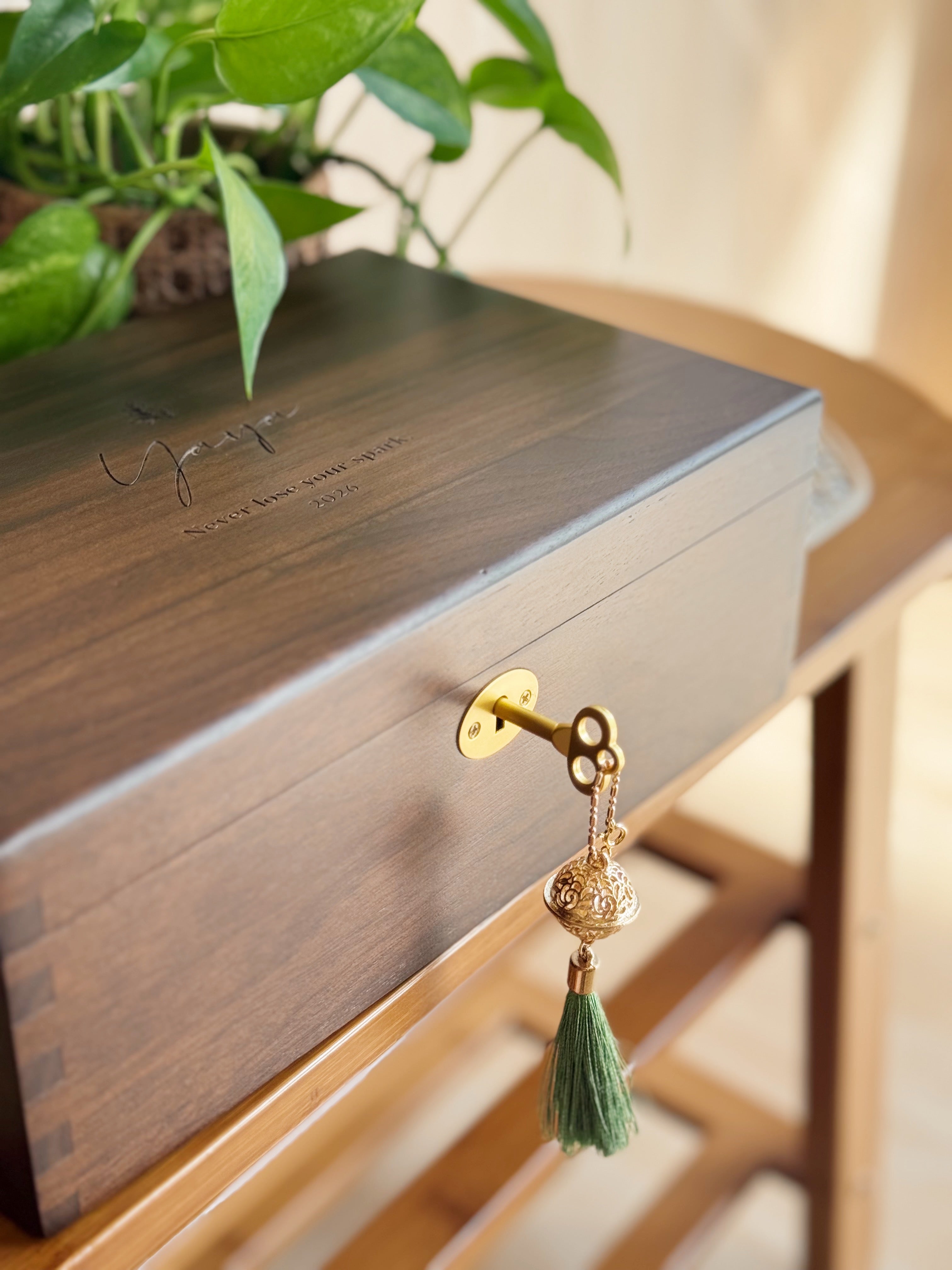 LOCKET | Memory Chest