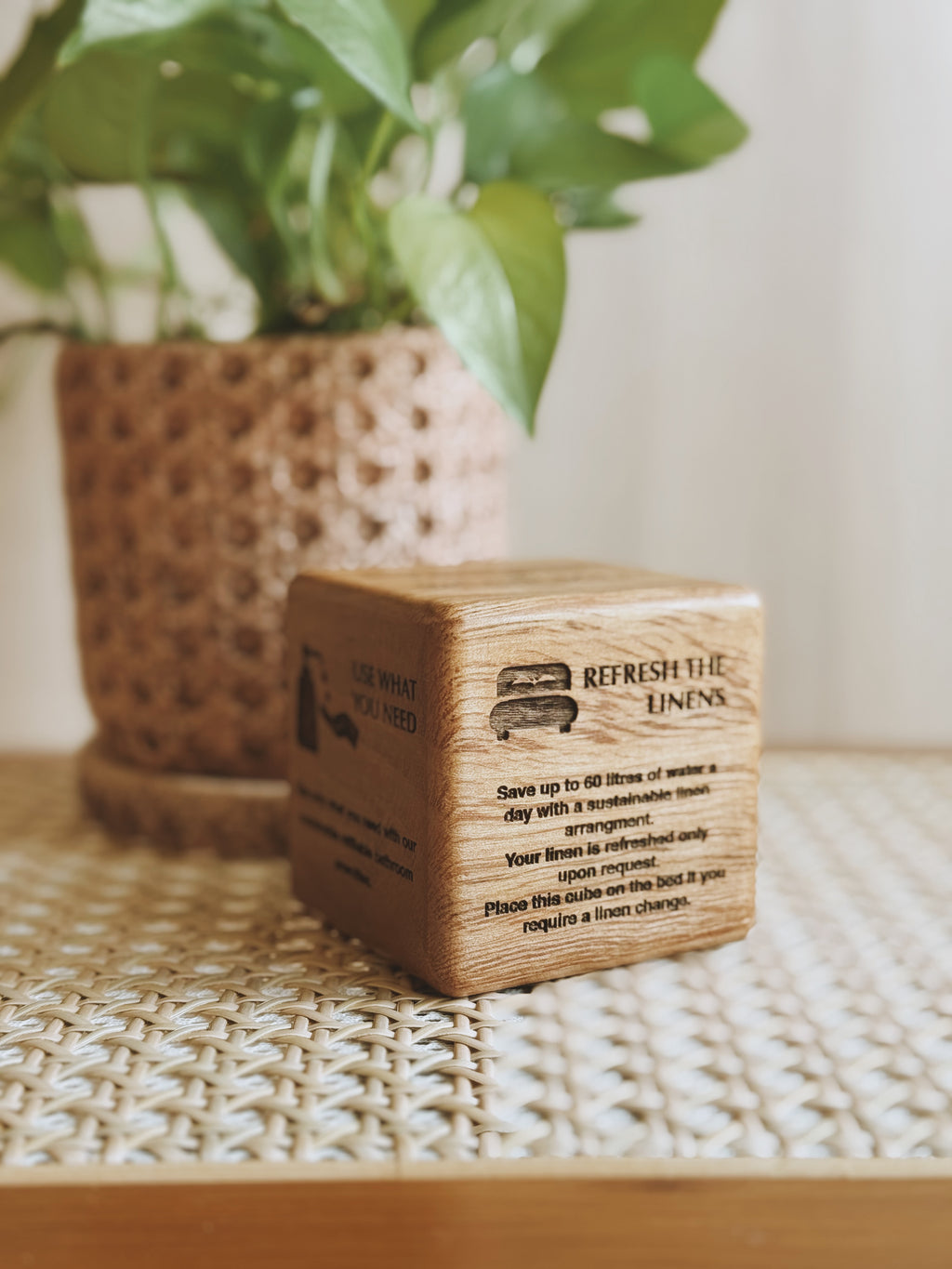 KANSO | Hotel Info Cube [PO]