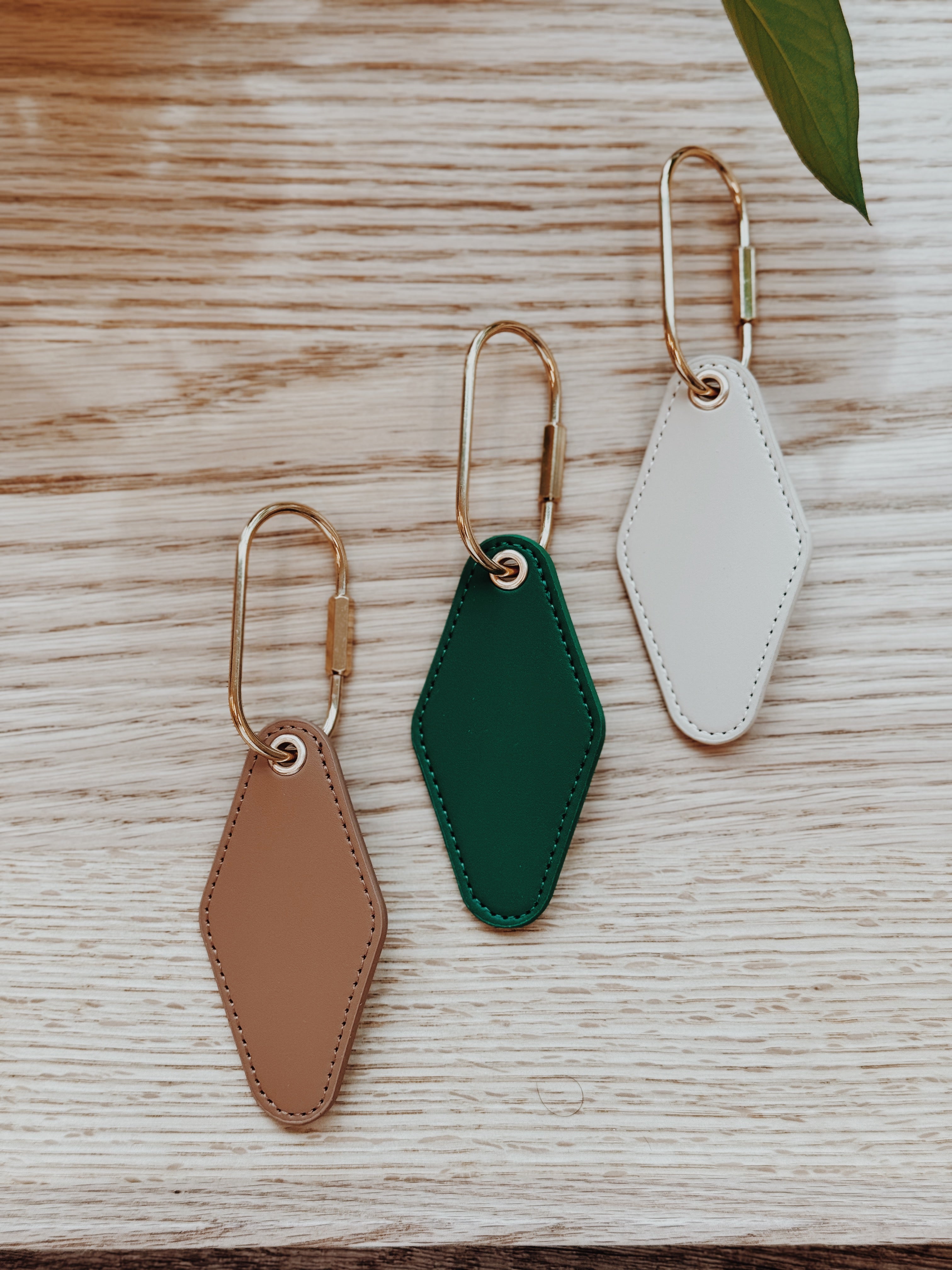 Customisable Vintage Motel Key Tag with Gold Keyring, Perfect for Travel & Gifts