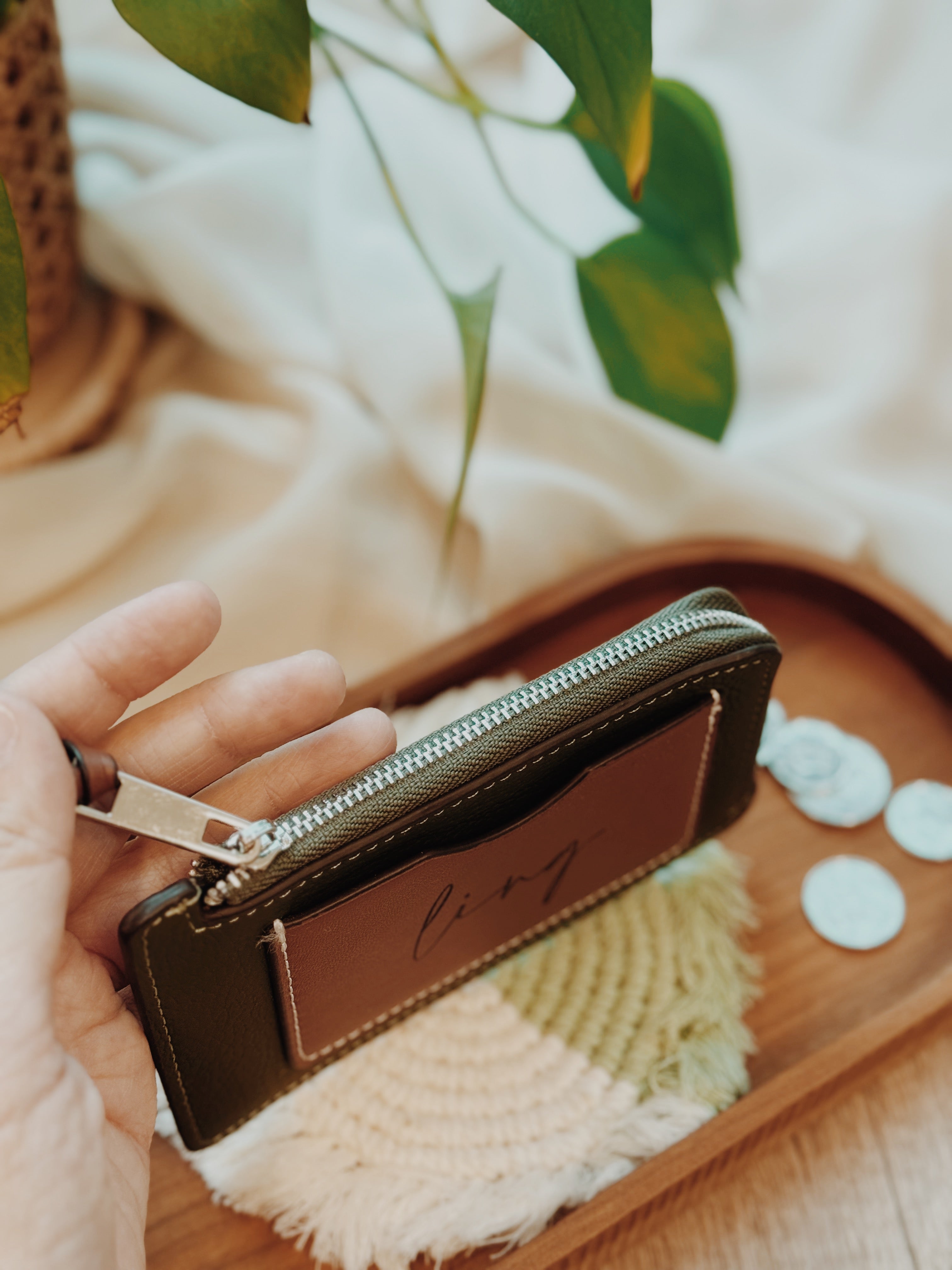 IKI | Dual-Function Card & Coin Holder (Final Finds)