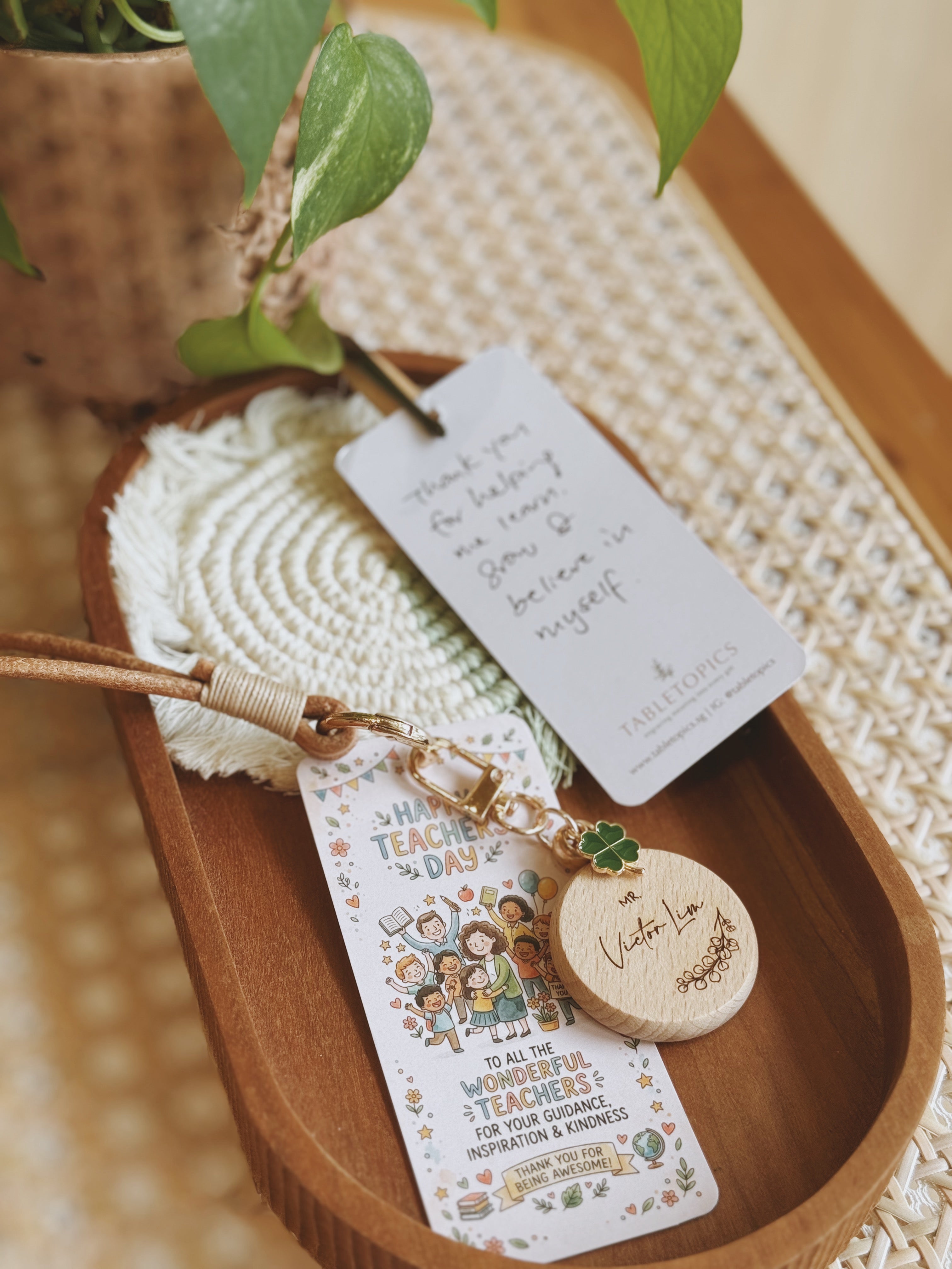 NAGOMI | Leaf Bag Charm