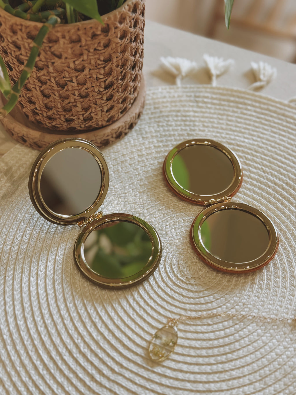 POISE | Bridesmaid Pocket Flip Mirror