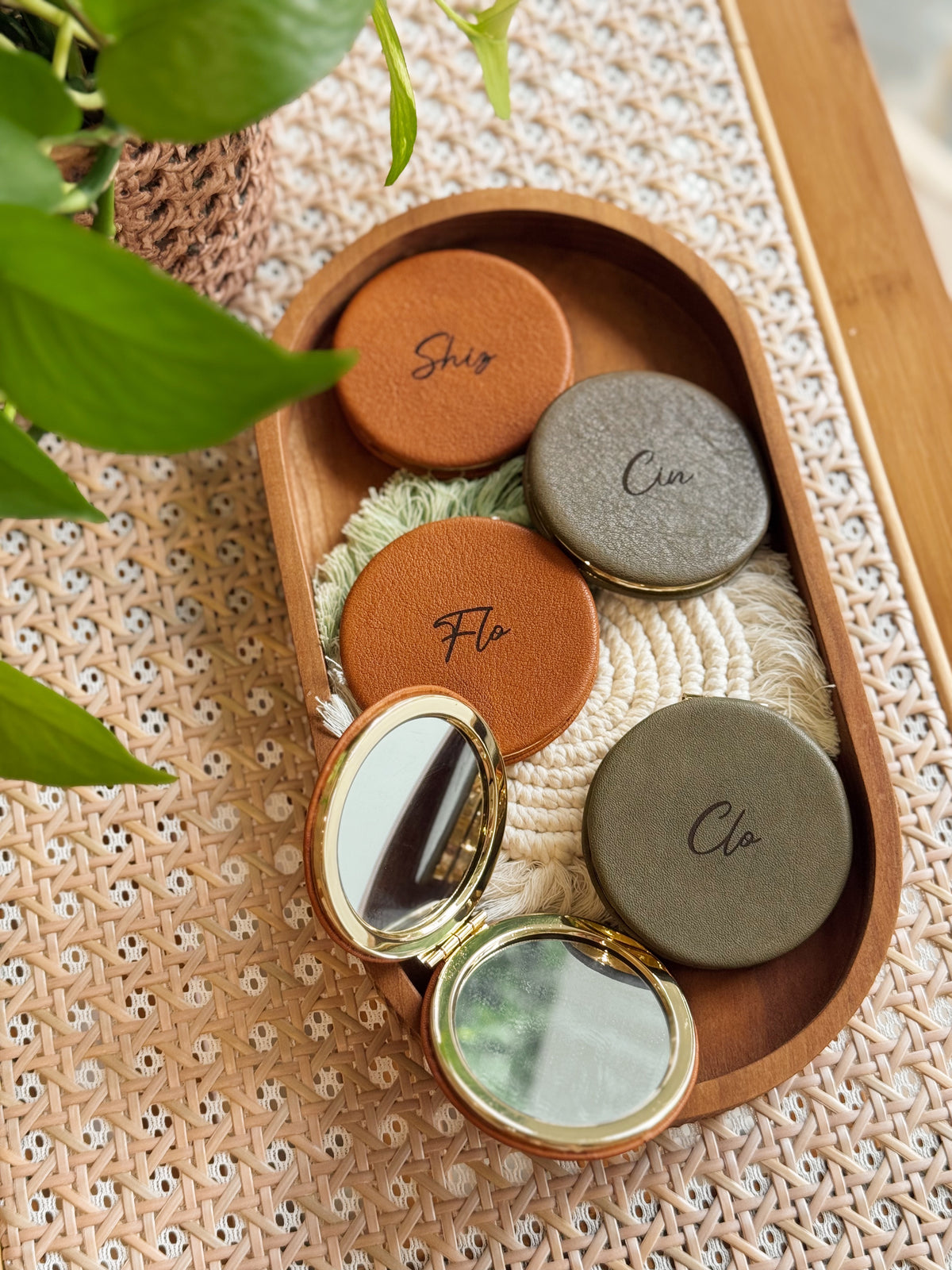 POISE | Bridesmaid Pocket Flip Mirror