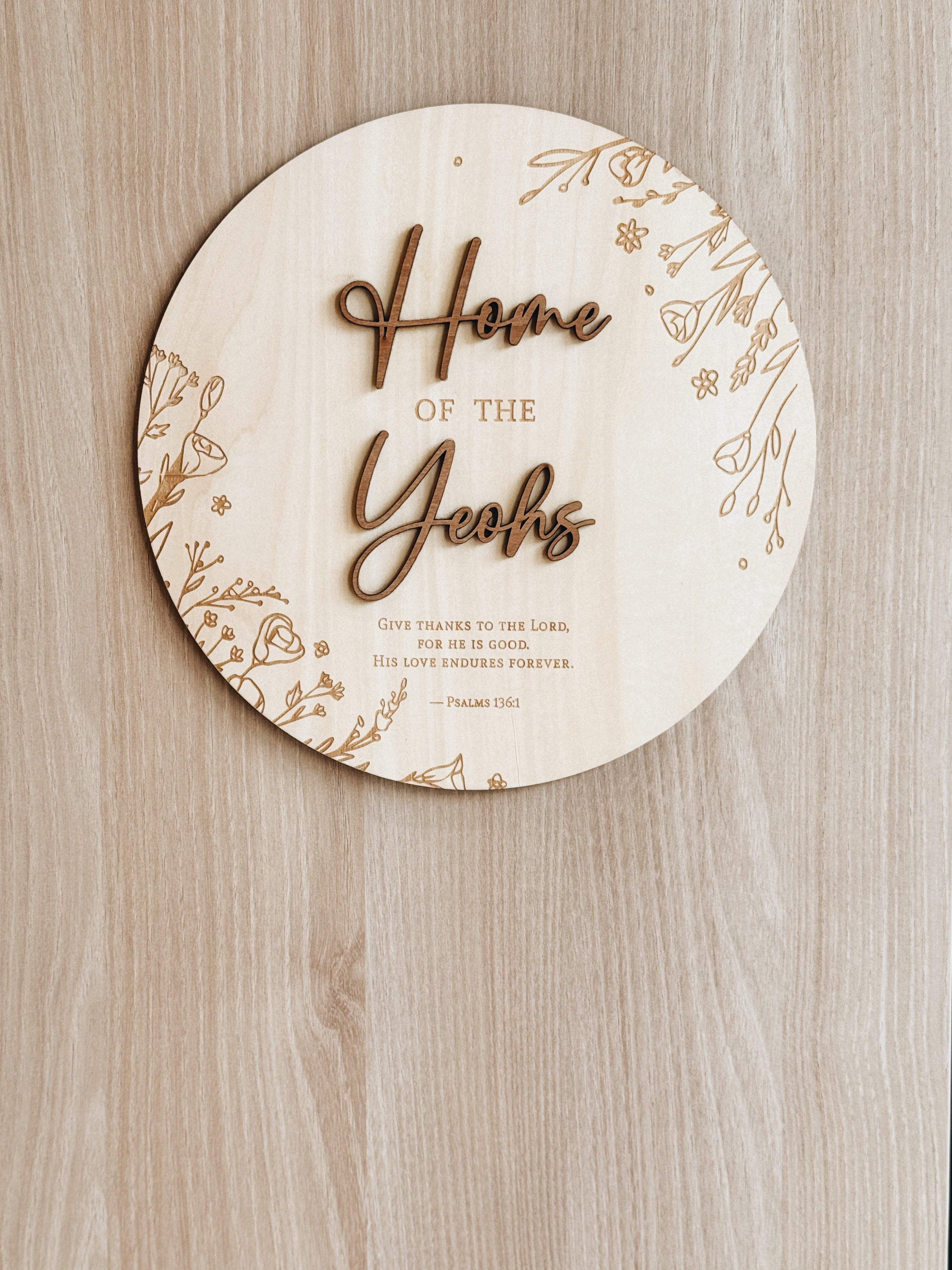 FOLIAGE | Home Round Plaque