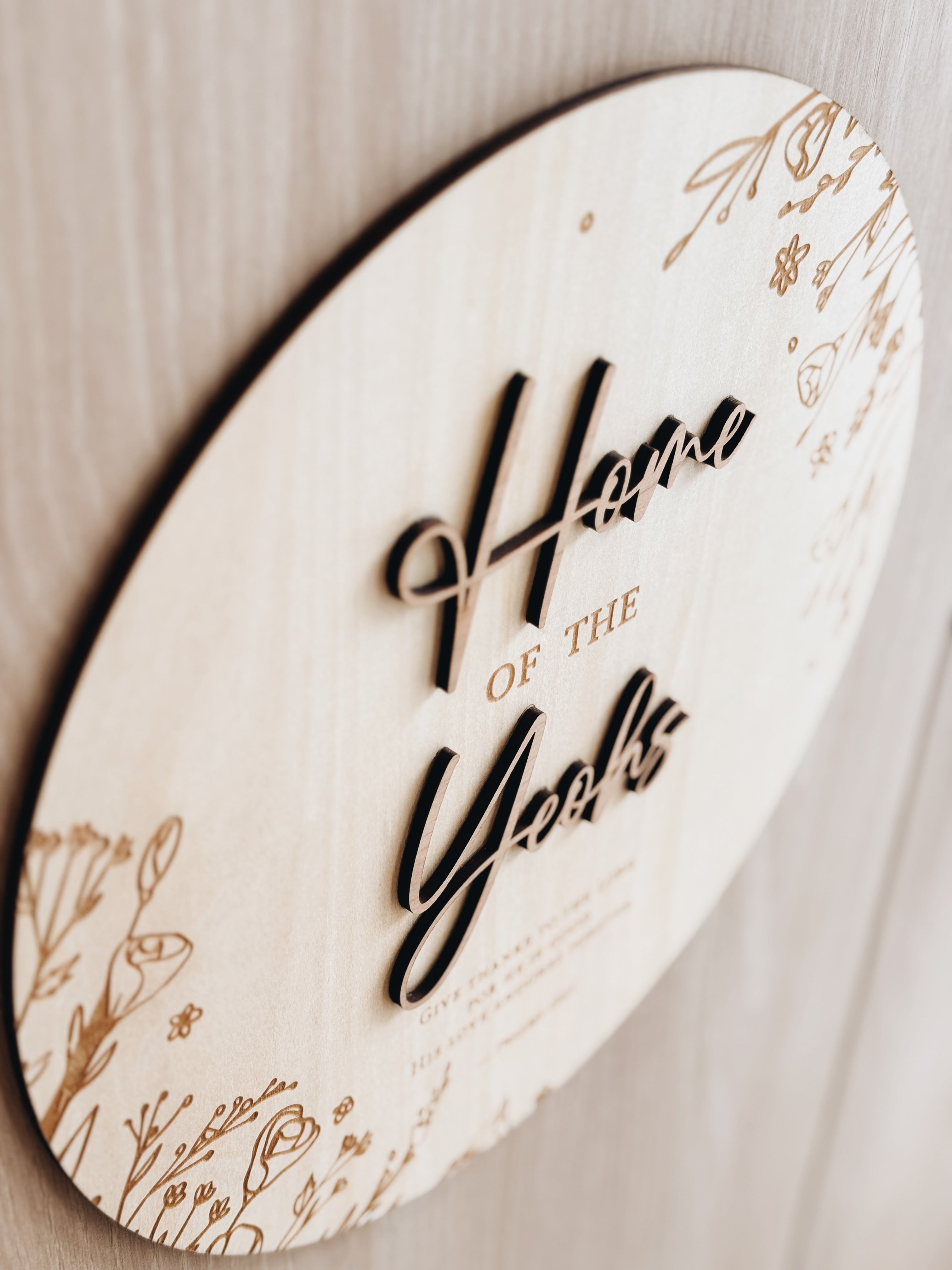 FOLIAGE | Home Round Plaque