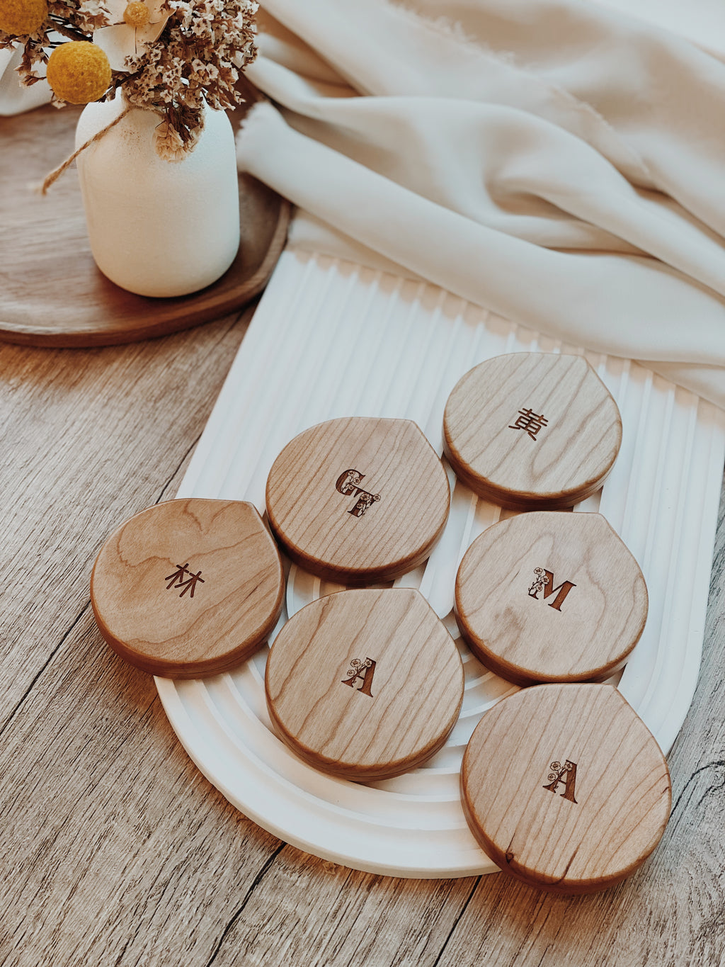 YU | Bridesmaid Pocket Swivel Mirror