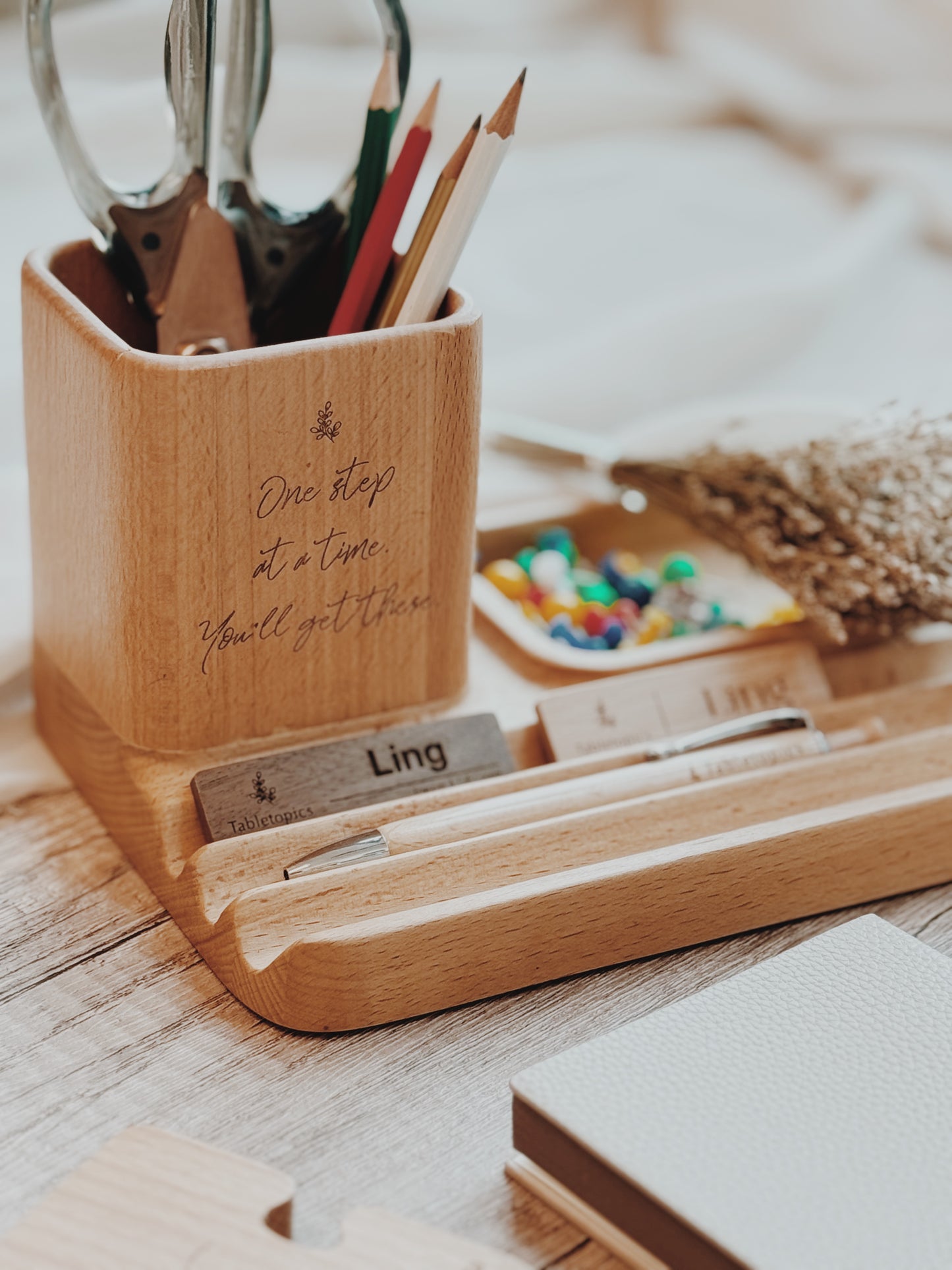 Eco-Friendly Personalized Corporate Displays with Logo Engraving