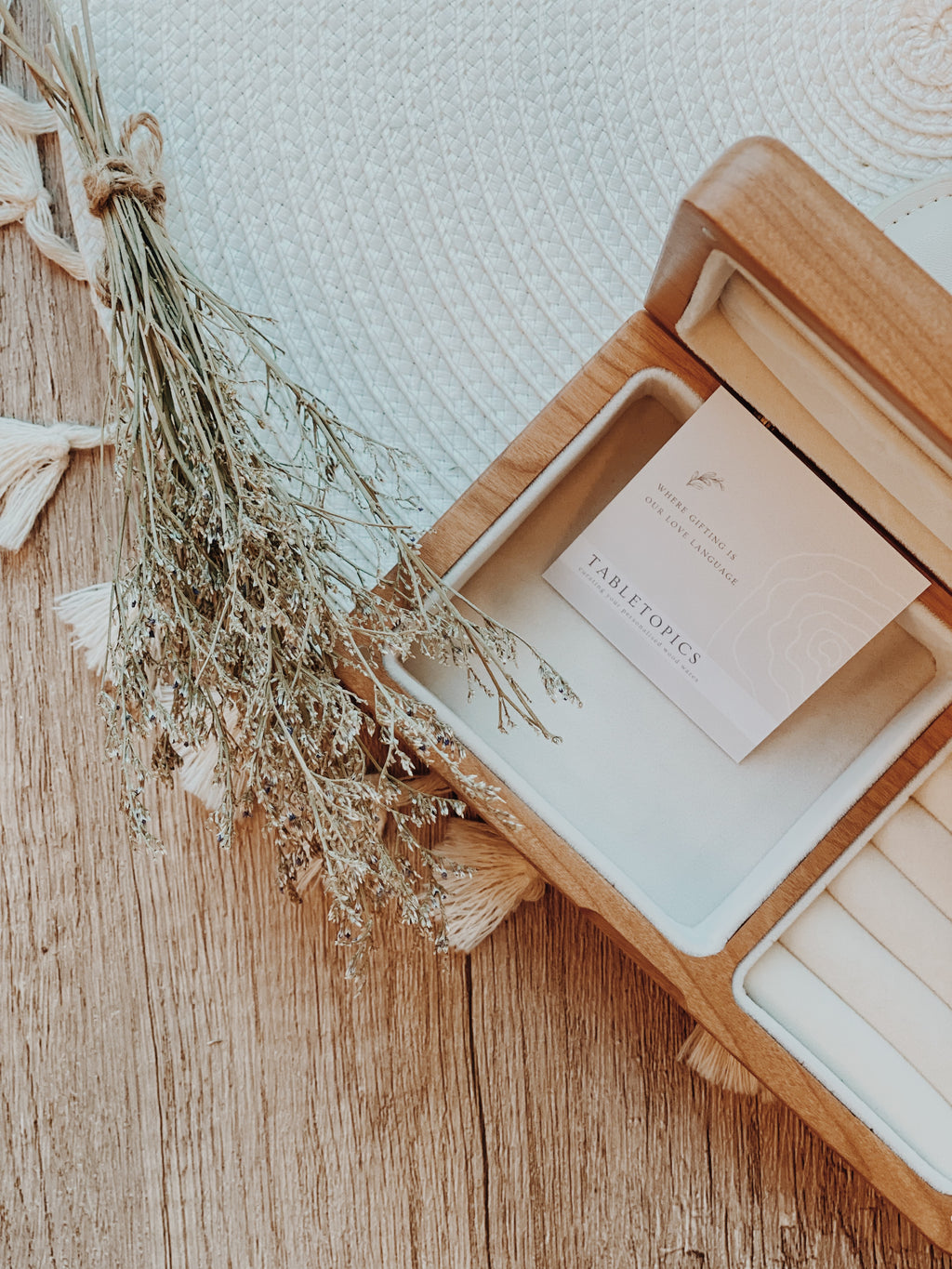 TREASURECOVE | Jewel Box