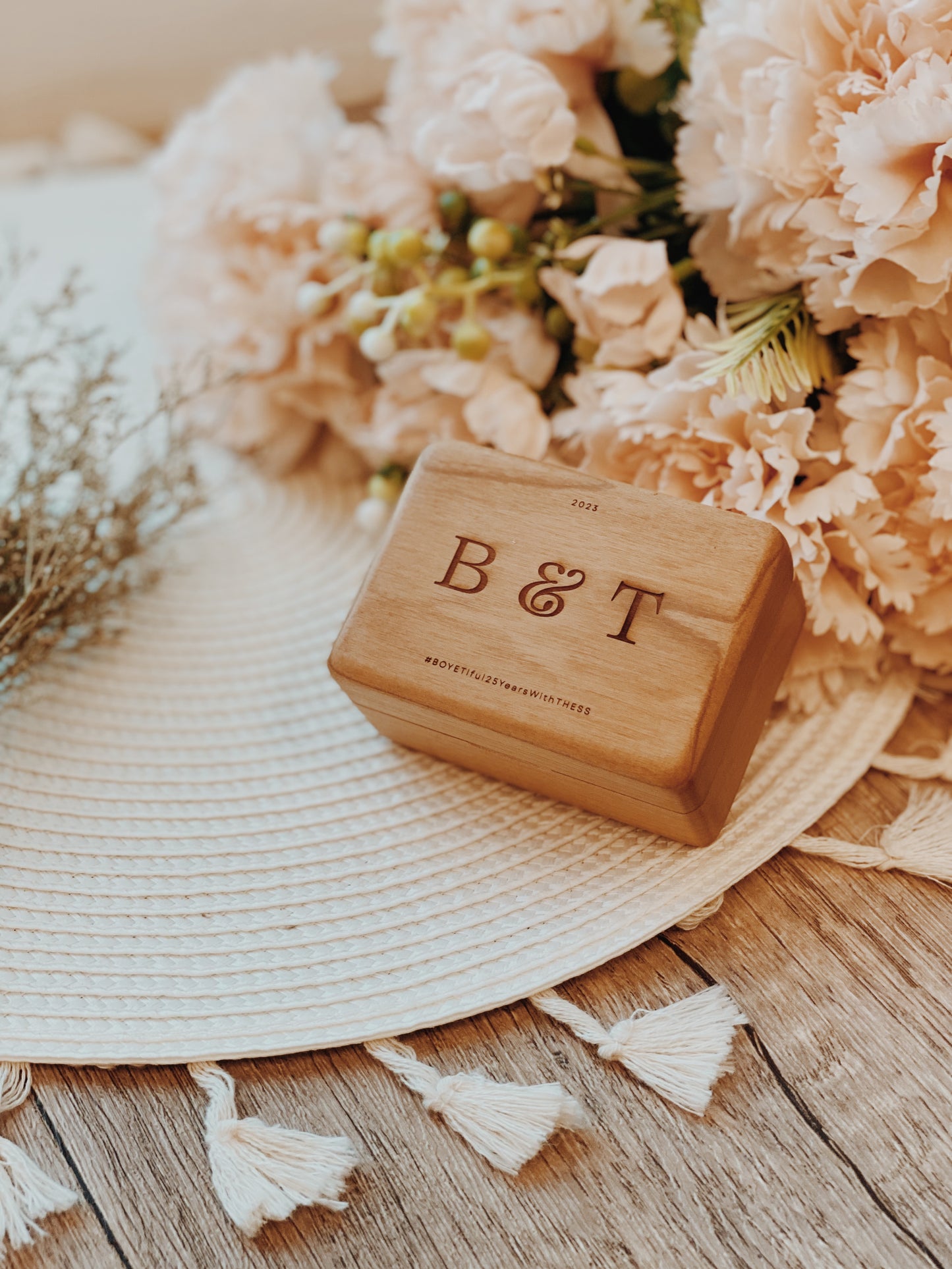 ETERNAL | Couple Rings Box