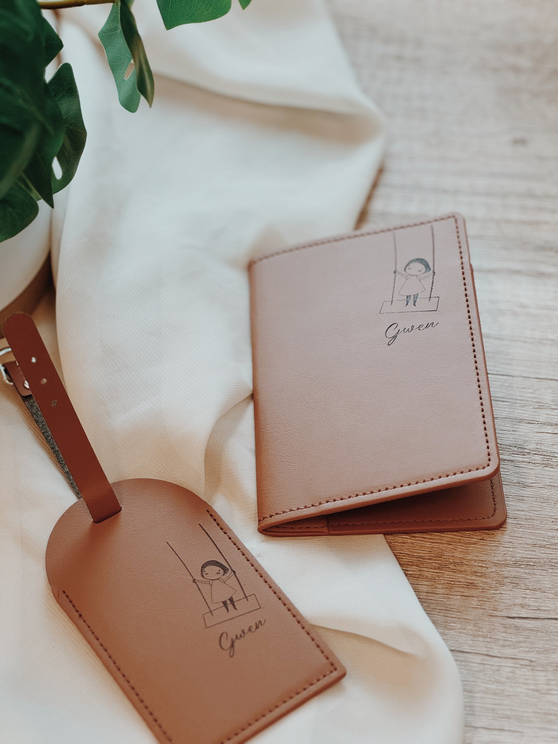 engraved gifts, personalised gifts in singapore, leatherette