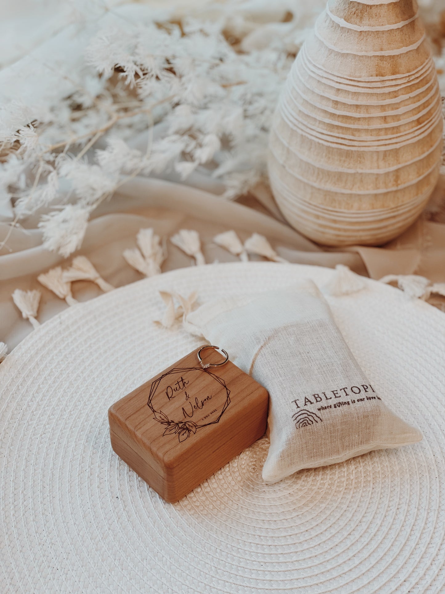 ETERNAL | Couple Rings Box