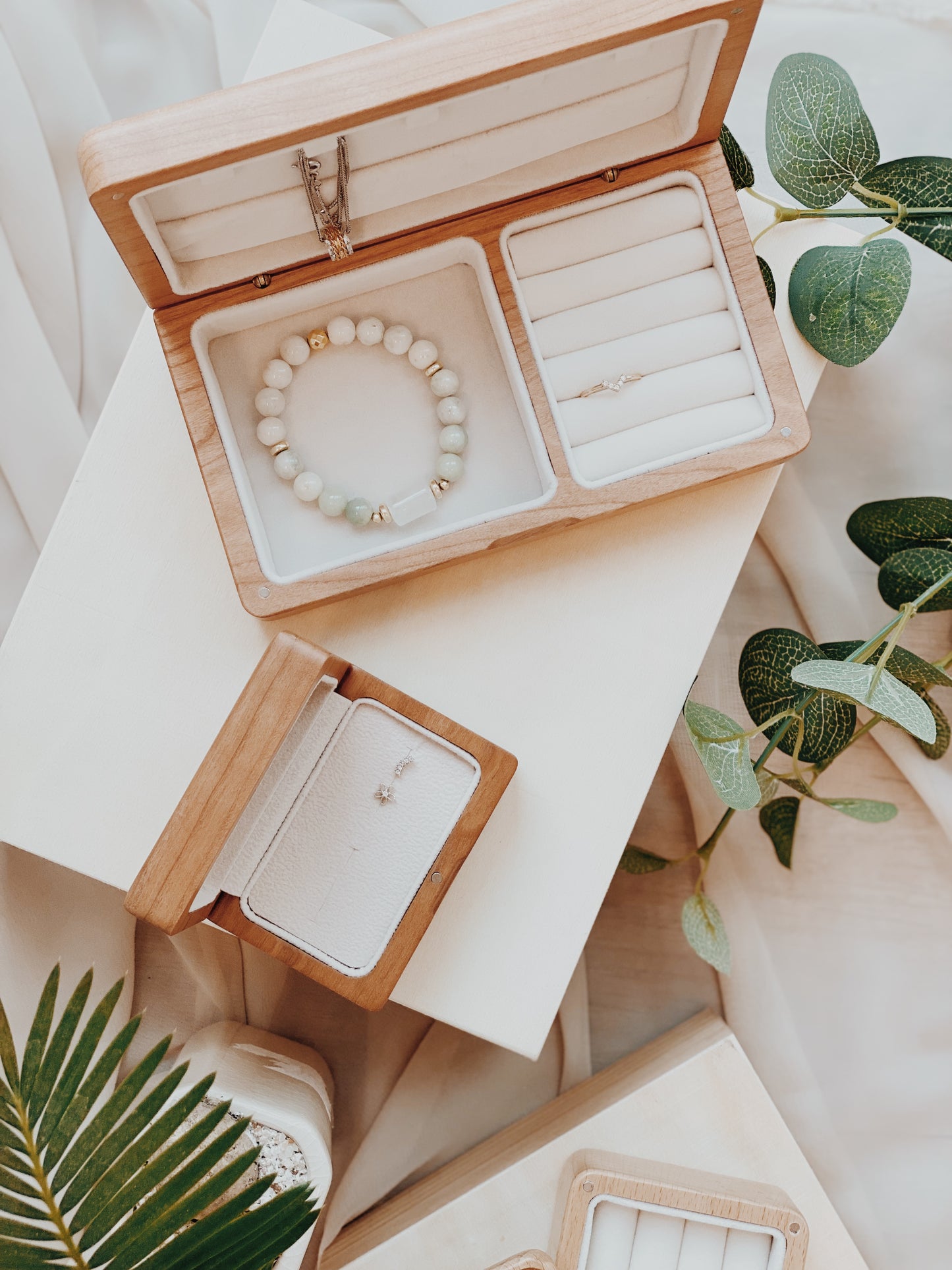 TREASURECOVE | Jewel Box