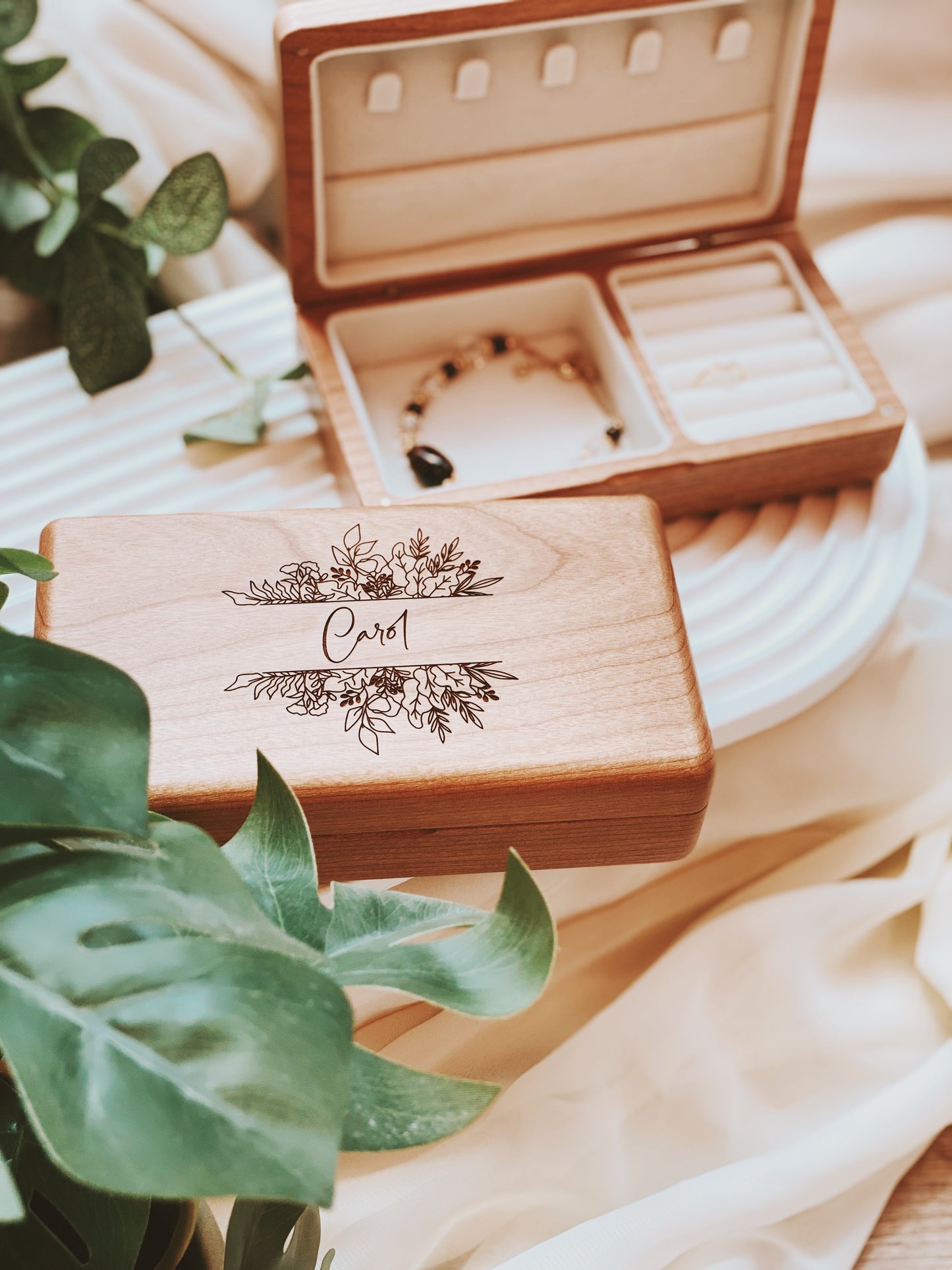 TREASURECOVE | Jewel Box
